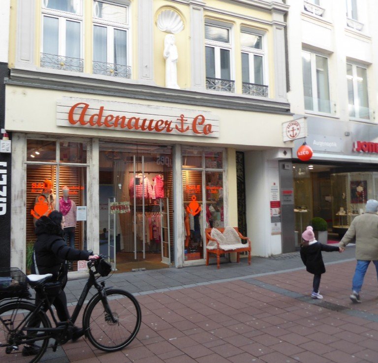 Aussenansicht Bonn - Innenstadt Ladenlokal Ladenlokal in 1-A-Lage der Bonner Fu�g�ngerzone zu vermieten