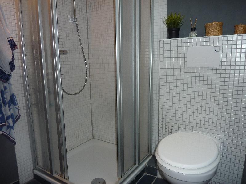 Bad Dachgeschosswohnung Bonn