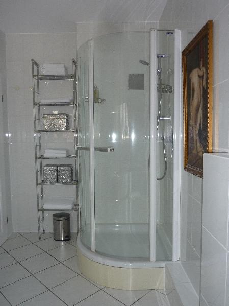 Badezimmer Maisonettewohnung Bonn