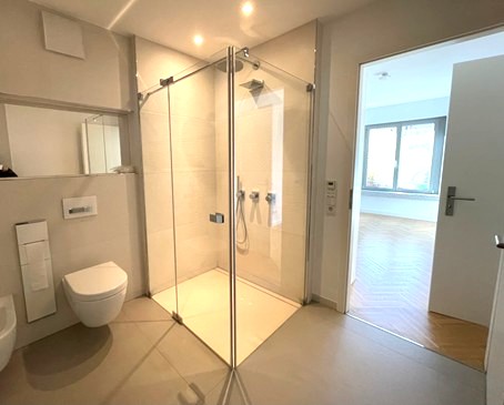 Ensuite-Badezimmer Etagenwohnung Bonn