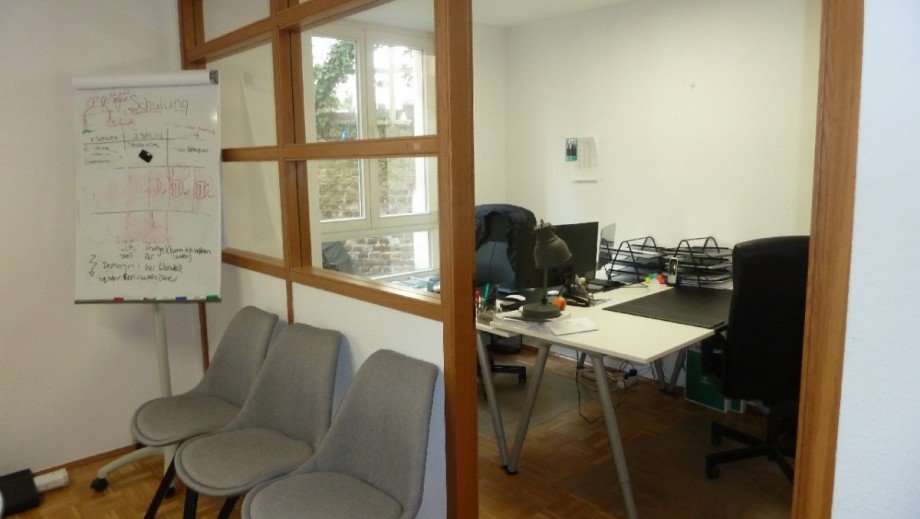 kleines B�ro - EG B�rofl�che Bonn