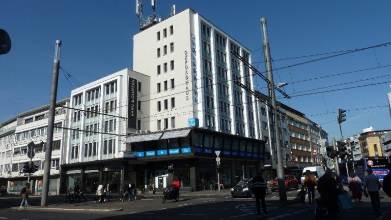 Aussenansicht Bonn - Zentrum B�rofl�che Ca. 315 m� gro�e B�roetage im bekannten �Oxfordhaus� im Bonner Zentrum zu vermieten