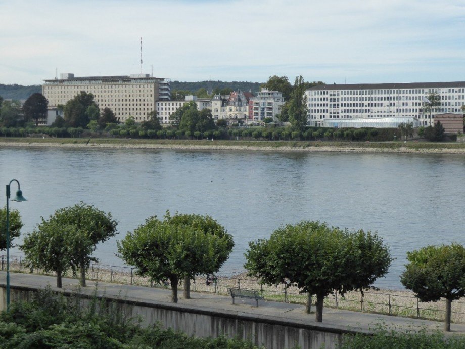 Blick vom Balkon Etagenwohnung Bonn