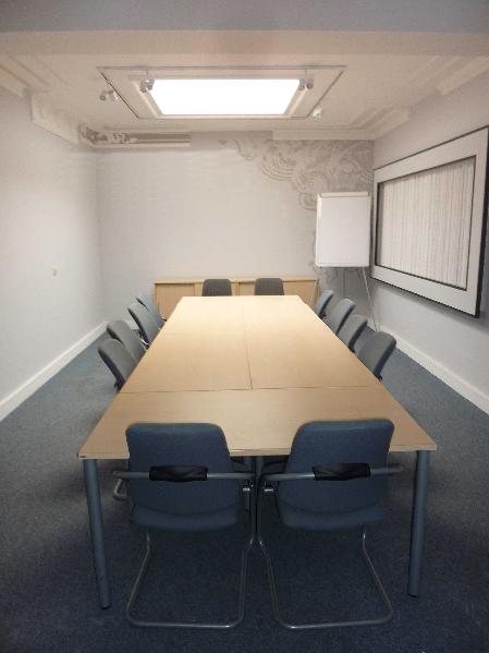 gro�er Besprechungsraum B�rofl�che Bonn