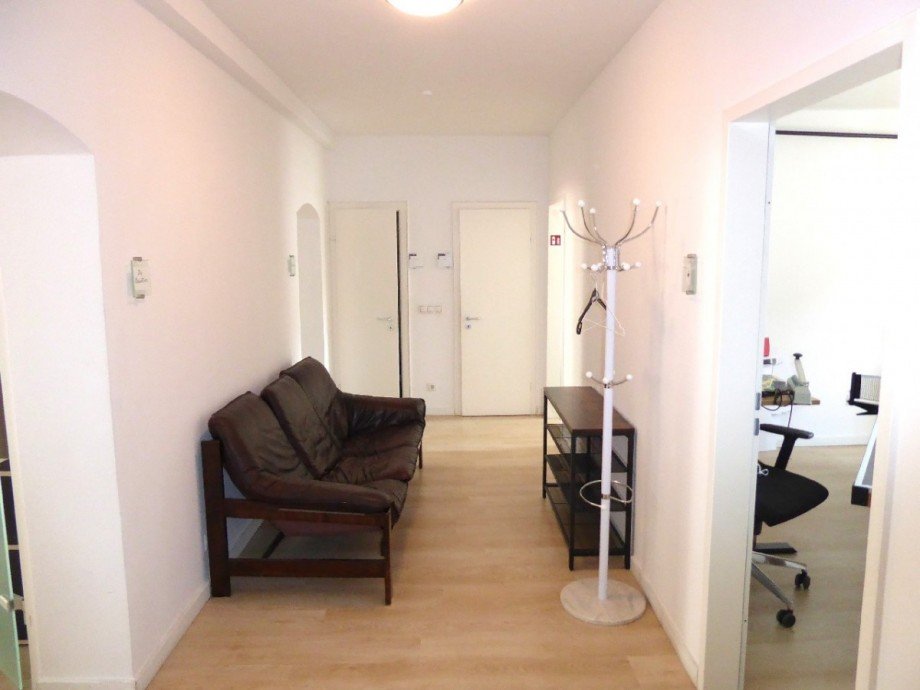 Flur B�rohaus Bonn