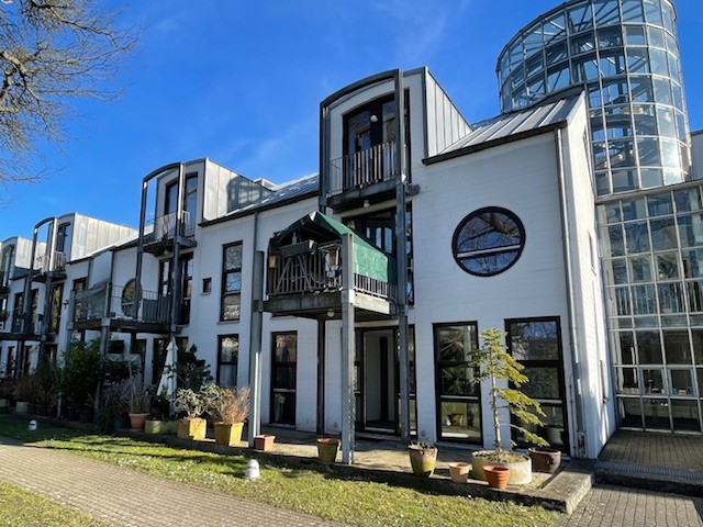 Ansicht K�nigswinter - Niederdollendorf Etagenwohnung Mond�ne 2-Z.-Whg. in ruhiger Rheinlage mit Terrasse in K�nigswinter-Niederdollendorf - VERMIETET -