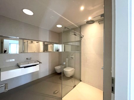 Ensuite-Badezimmer Etagenwohnung Bonn